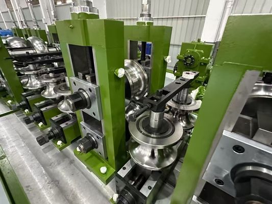 comprare 7.5kW CZ Purlin Roll Forming Machine 50Hz U Profile Steel Framing Machine online manufacture