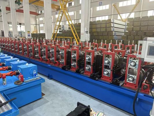 comprare C&Z Fast Speed Purlin Forming Machine 380V Coil Forming Machine 30m/Min online manufacture