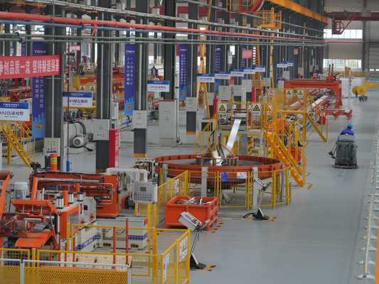 Macchine per la formazione automatica di rotoli di lamiere di acciaio con controllo PLC