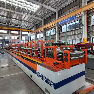 Cambio automatico Omega Profile Forming Machine con 1 anno di garanzia lunga durata di servizio e capacità di dimensionamento infinito