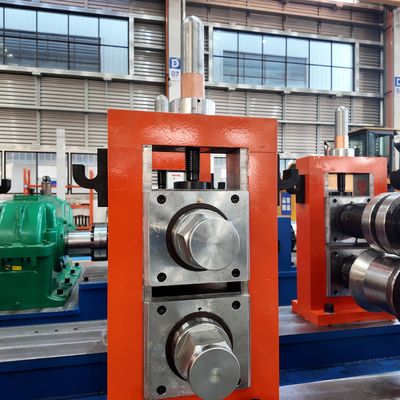 Cina 2-4 mm Spessore della macchina di formazione di rotoli in acciaio ISO9001